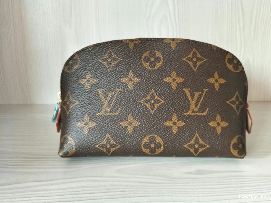 First bags ru COSMETIC VUITTON POUCH LOUIS 0818